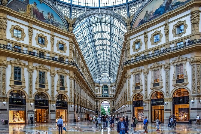 Milano Walking Tour with Audio and Written Guide by a Local - Galleria Vittorio Emanuele II and Piazza della Scala: end with atmosphere and a plan for dinner