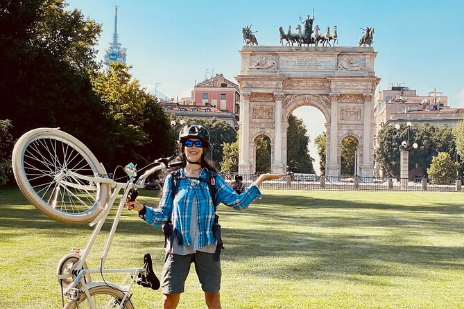 Miles and smiles /// Milan's ride - Repubblica, Central Station, and Pirellone to Close the Loop
