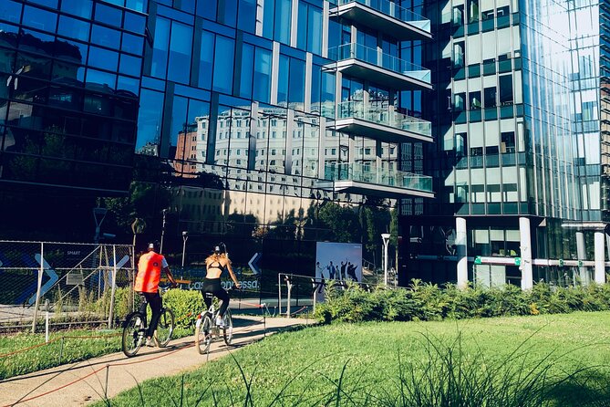 Miles and smiles /// Milan's ride - How Hard Is It, Really, to Bike for 3 to 4 Hours?