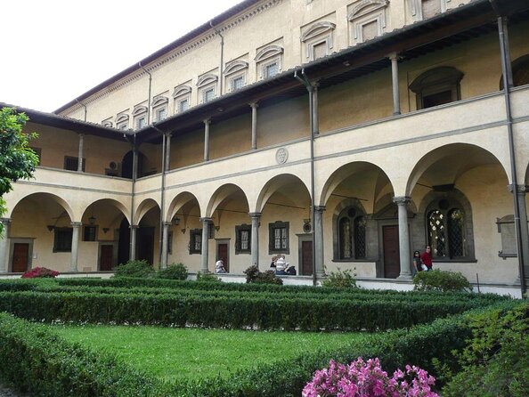 Off the Beaten Track in Milan: Private City Tour - Key highlights to look for