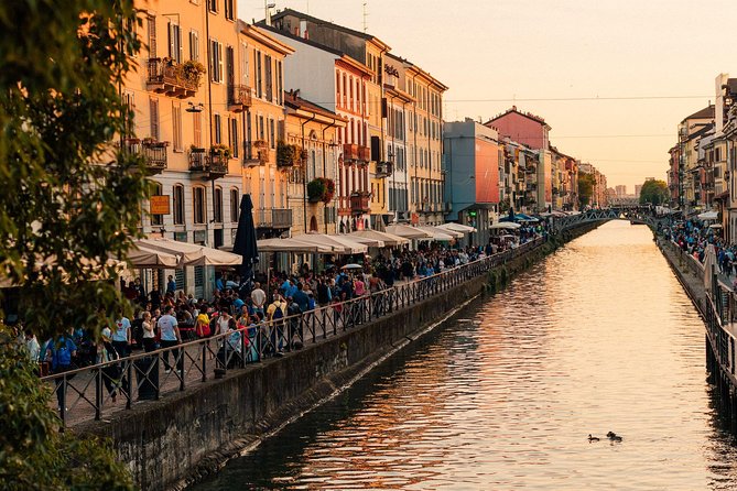 Off the Beaten Track in Milan: Private City Tour - Guide quality can make or break the experience