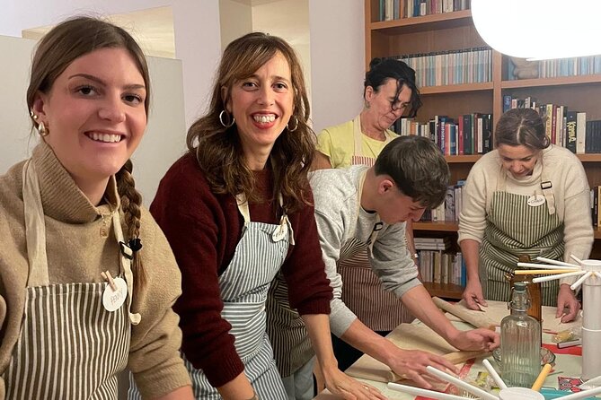 Pasta and Tiramisu join our cooking class - Key Highlights