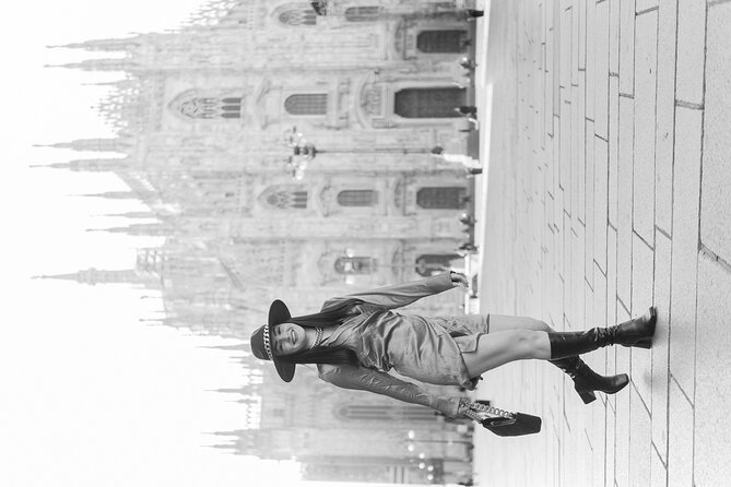Photography in Unique Places Milan - Meeting at Passaggio Duomo: where the easy start matters
