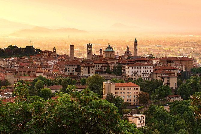 Private 8h Tour to winery in Franciacorta and Bergamo from Milan - Bergamo Città Alta stops: Duomo area, Piazza Vecchia, and quick marvels