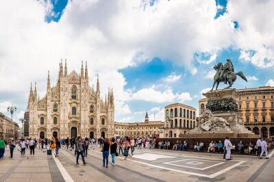 Private Luxury day Transfer from Linate Airport to Milan