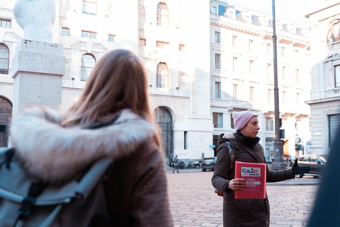 Private Milan Highlights Tour – Iconic Sights & Hidden Gems - Meeting at Piazza Mercanti, then stepping into medieval Milan