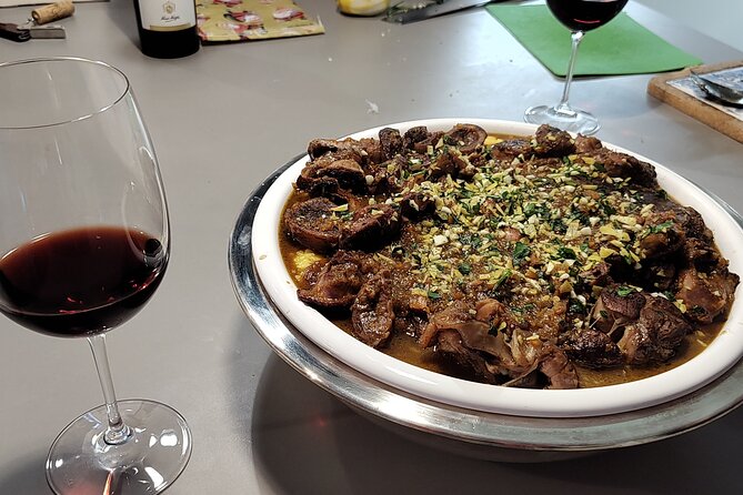 Private Tour and Cooking Class in Milano with a Milanese Family - Time, group size, and your day-of practicalities
