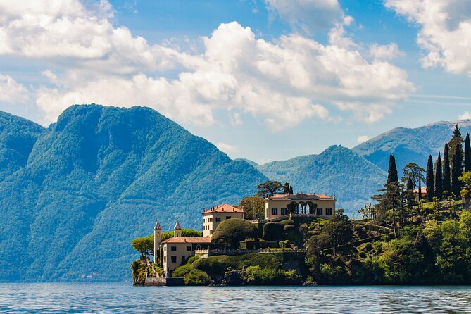 Private Tour Como Lake, Belaggio and Varenna from Milan - Varenna: Villa Monastero gardens and San Giorgio views
