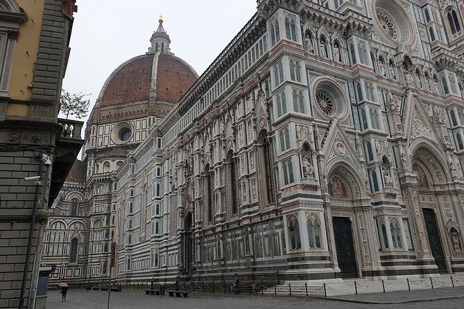 Private Transfer from Milan to Florence - The 3-hour ride: comfort, WiFi, and what to do on board