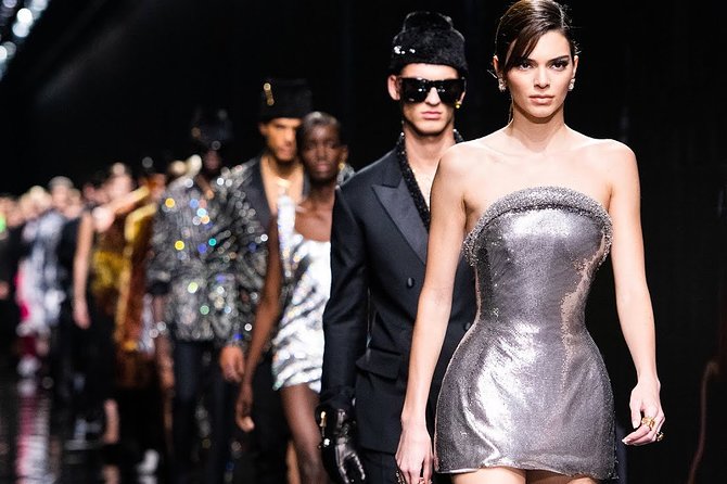 Private visit to a fashion showroom - Price and value: $698.14 per person for a very focused, high-touch appointment