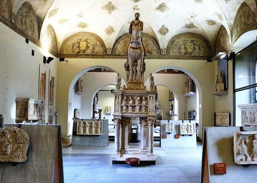 Sforza Castle & Michelangelo's Pietà Rondanini Guided Tour - Sforza Castle walkthrough: courtyard first, then rooms and galleries