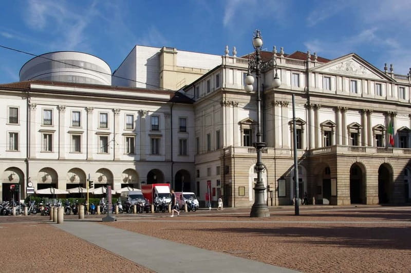 Skip-the-Line Duomo & La Scala Museum Tour + Hop On Hop Off - The Duomo Cathedral: Gothic vaults plus clear rules before you enter