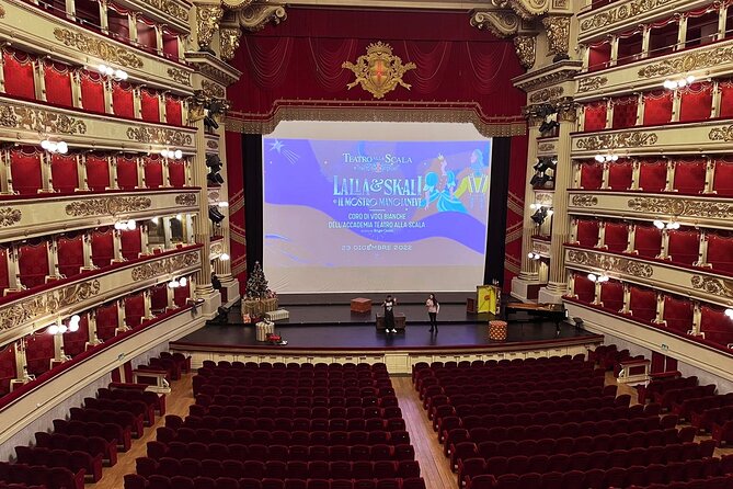 Skip the line La Scala Theatre Guided Tour Experience - Museum and around-the-theater time: fascinating, but not backstage