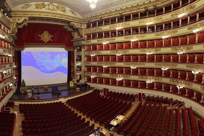 Skip the line La Scala Theatre Guided Tour Experience - Rehearsals and the “lights on” factor: why your day might differ