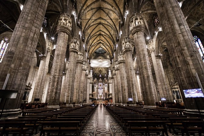 Skip the Line: Milan Duomo Tour - Headsets and Small Groups: The Comfort Piece That Changes Everything