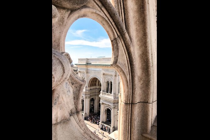 The Duomo of Milan's hidden treasures, SMALL GROUP - Terraces time: the Milan rooftop perspective