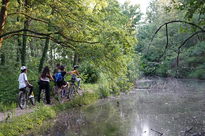 The Milan you don't expect, bike tour with picnic on the lake - Stop 2 Parco delle Cave: Basins That Make Milan Feel Weird in a Good Way