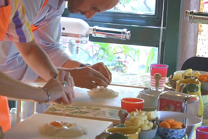 The secrets to Learn Fresh Pasta & Gelato in a Glam Home - Wine and limoncello: why the meal portion makes the lesson stick