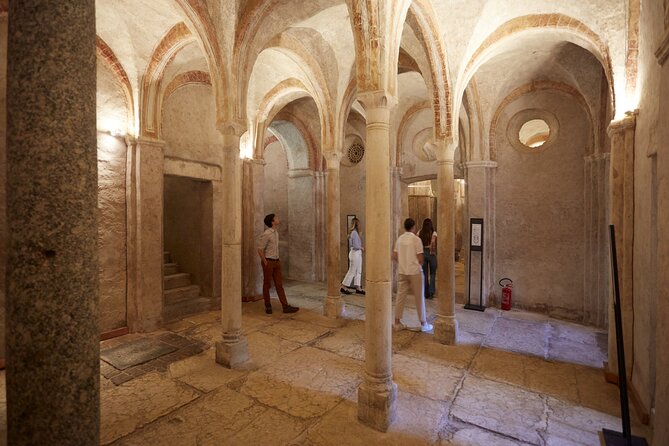 Ticket Pinacoteca Ambrosiana + Cripta San Sepolcro, Milan - Value and guides: what you get with admission only