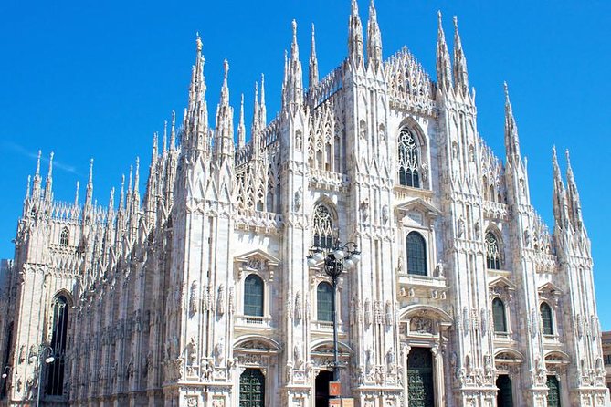 Tour of Milan Cathedral & Rooftop for Kids & Families with Skip-The-line Tickets - The 1.5-hour flow: from Duomo entrance to terrace views