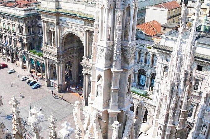 Tour of Milan Cathedral & Rooftop for Kids & Families with Skip-The-line Tickets - Included access beyond the cathedral floor