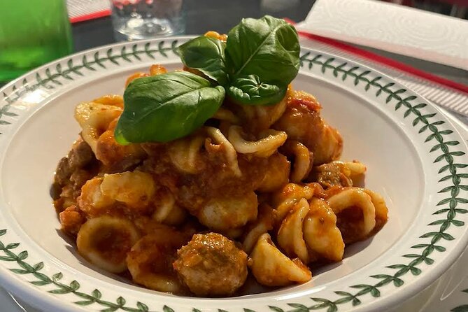 Unique experience: private cooking class for you and your family - Wine pairing and the lunch you actually get to eat
