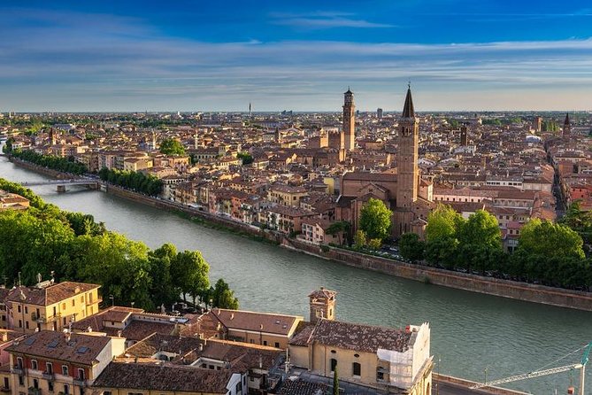 Venice and Verona Full Day Tour by Train from Milan - Meeting Point at Terrazza Gallia: The 7:00 am Reality Check