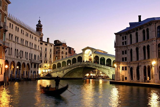 Venice Day Trip from Milan with Guided City Tour - Calli Lanes and Local Life, What You See in the In-Between Streets