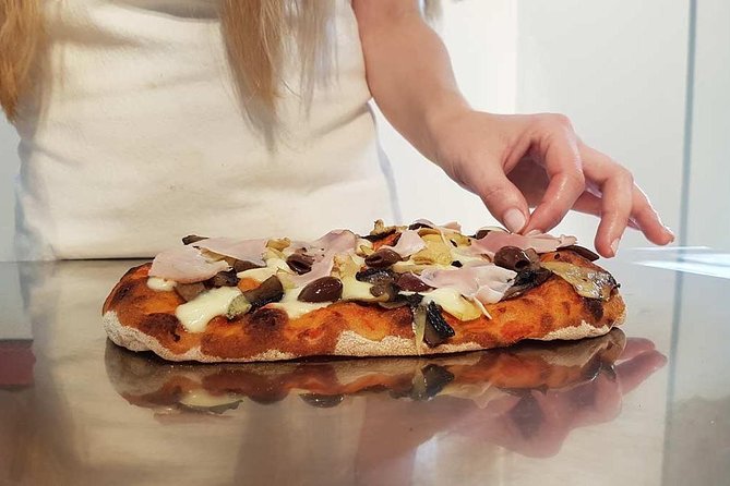 Vip-Private Pizza Cooking Class with Pro Pizzachef in Pro Kitchen - Milan Pizza, But Make It Private and Practical