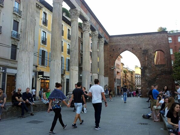 Walking Food Tour of Milan with Tastings - Stop 2: Basilica San Lorenzo Maggiore, Roman Meets Renaissance