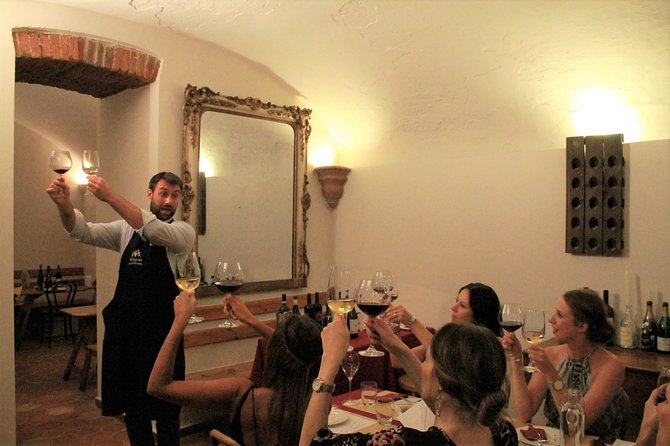 Wine Tasting Experience in Milan City Center - The three-wine lineup, how red, white, and sparkling teach you to compare